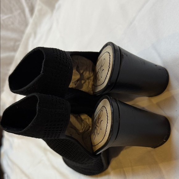 Life Stride Black Knit Peep-Toe Heeled Boots size 8.5 stretchy and comfortable - Picture 3 of 13